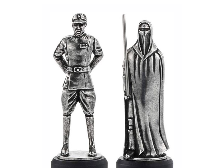 Imperial Officer and Royal Guard