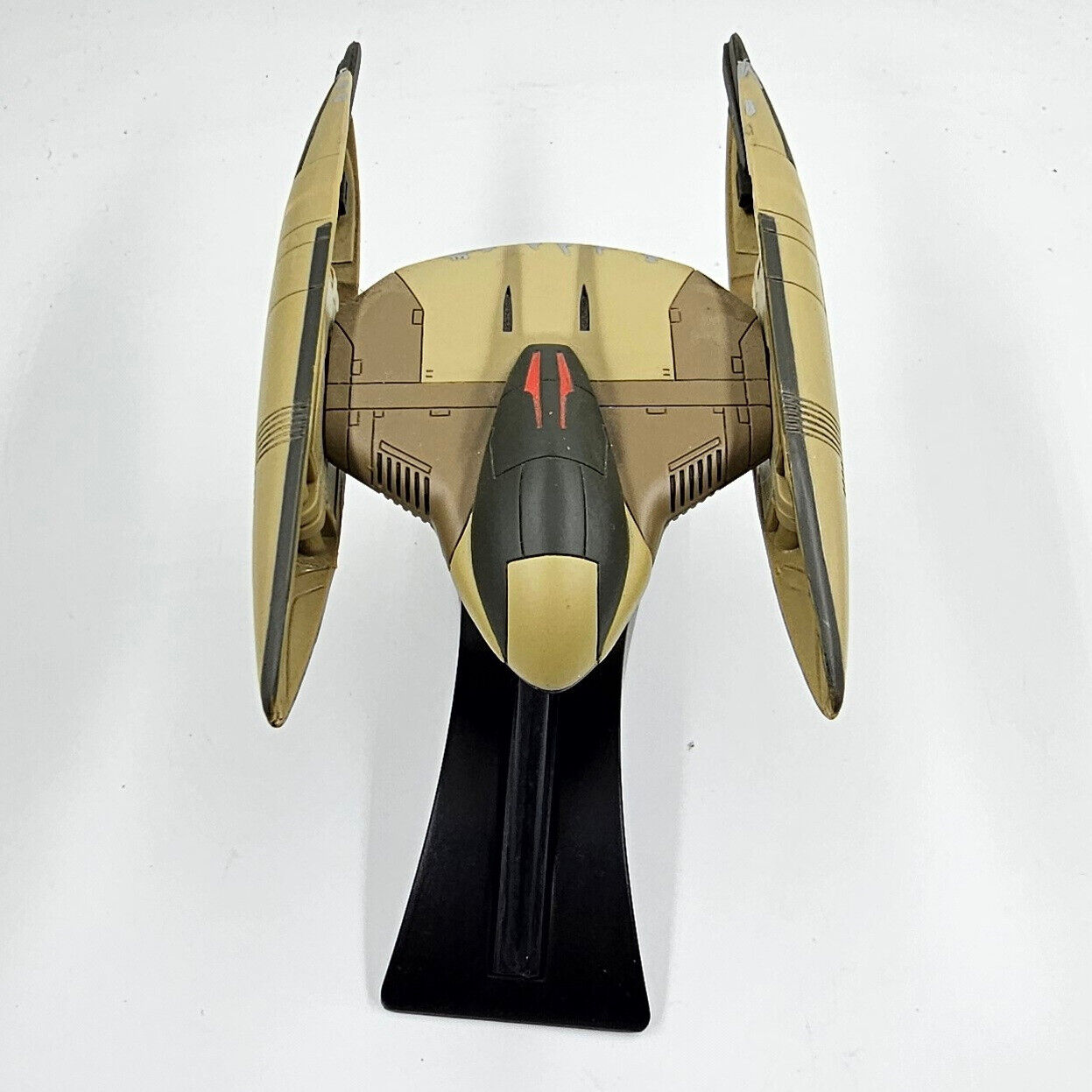 Trade Federation Droid Fighter featuring Daultay Dofine