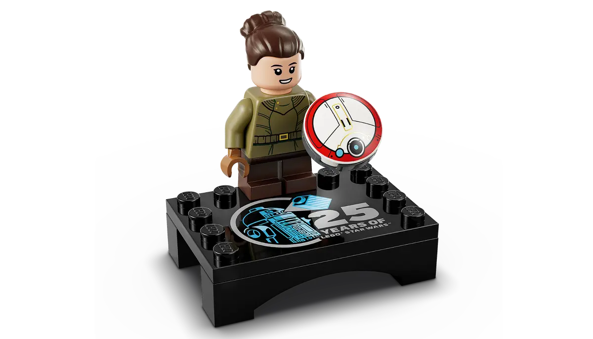 Young Princess Leia | Creative Play Droid Builder