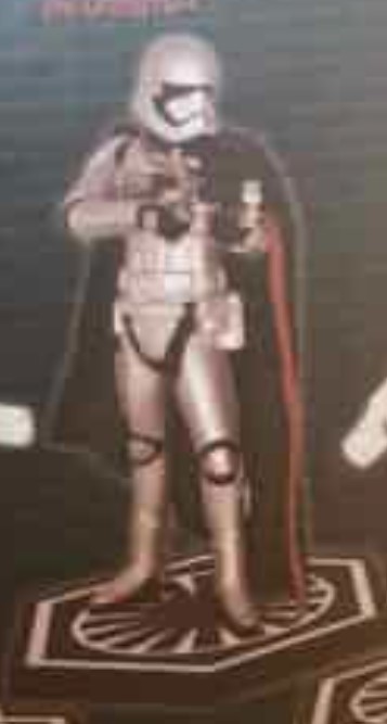 Captain Phasma | Collectible Figures