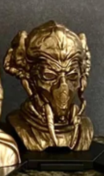 Plo Koon (Mini-bust) | Mystery Treasures