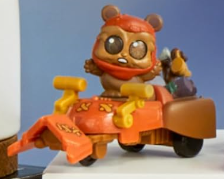 Wicket with Speeder Bike | Galactic Cruisers Series 1