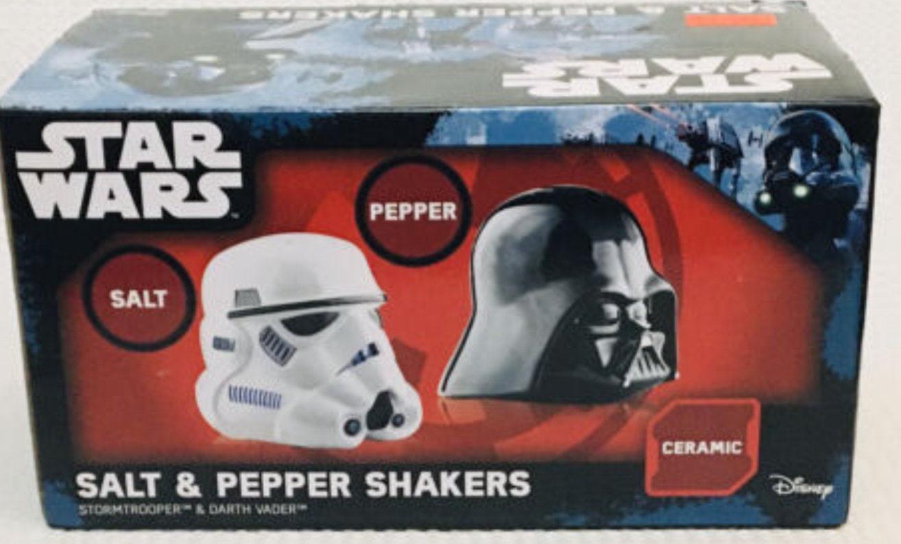 Darth Vader & Stormtrooper (2016)