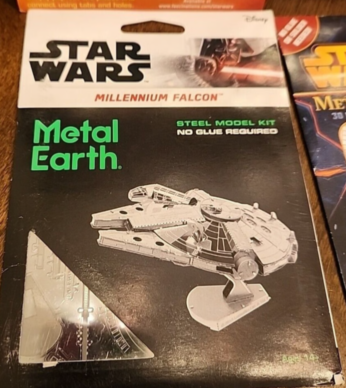 Millennium Falcon (2019)