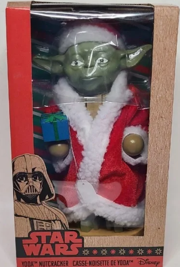 Yoda in Santa Robe