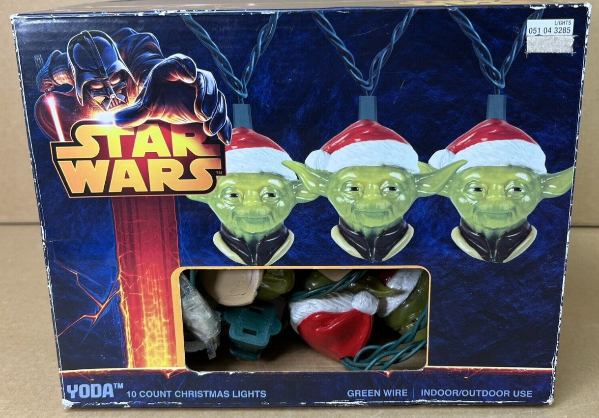 Yoda (In Santa Hat)
