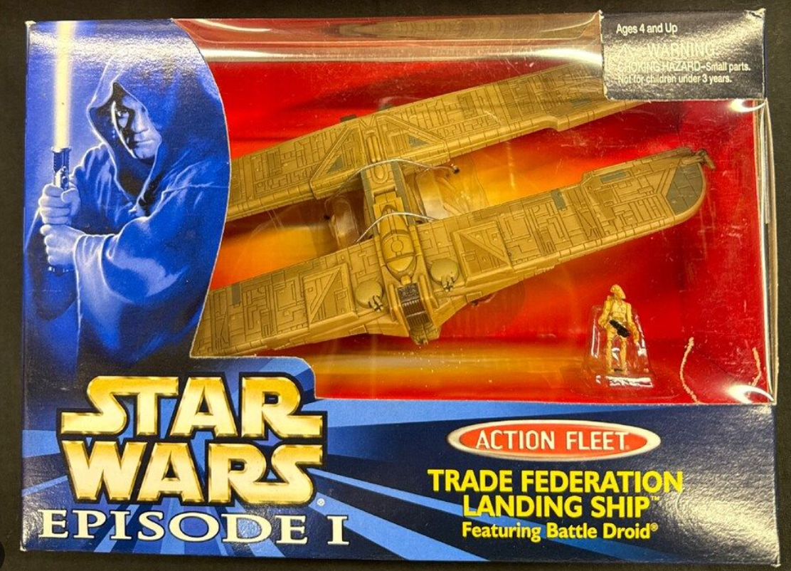 Trade Federation Landing Ship featuring Battle Droid