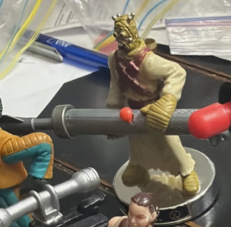 Tusken Warlord 3-19 (Silver) | Series 3