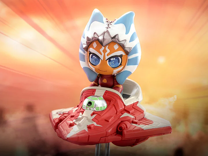 Ahsoka Tano with Jedi Starfighter