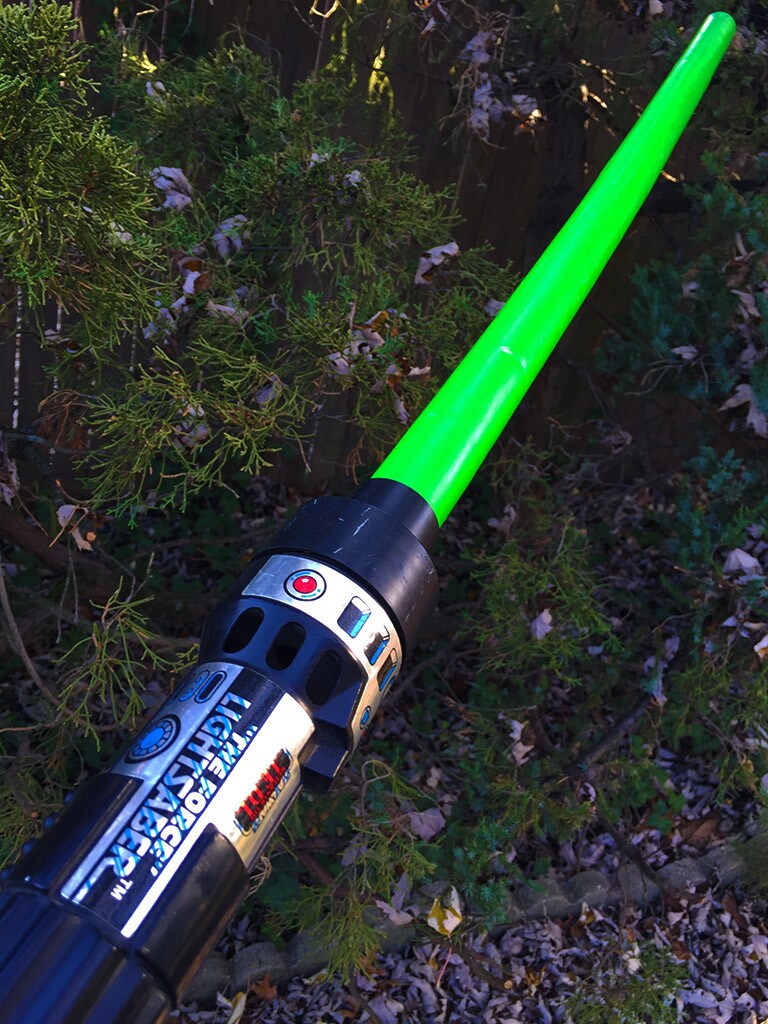 The Force Lightsaber (Green)