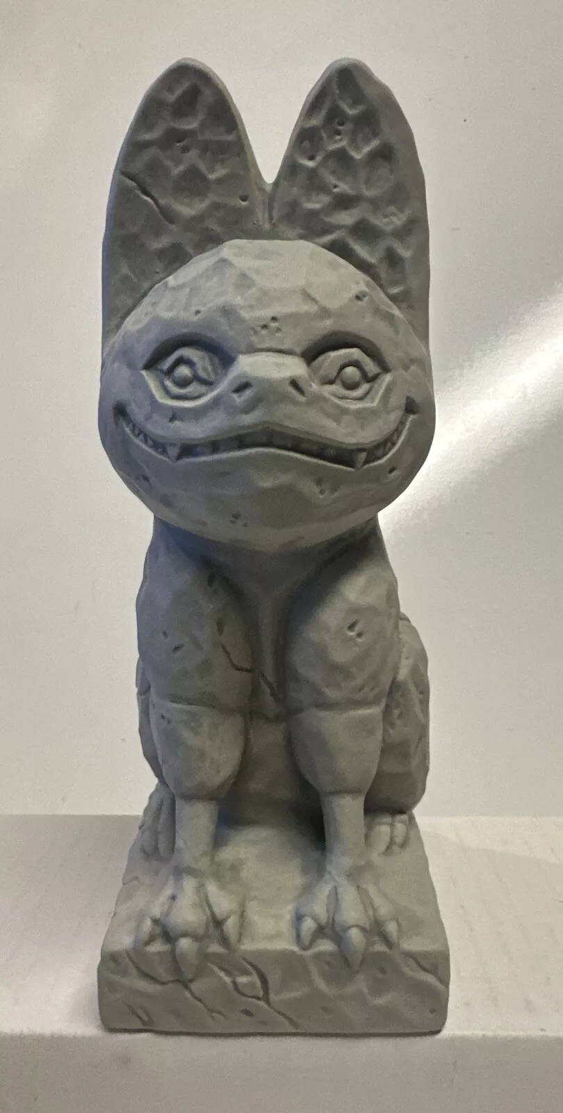 Grinning Loth Cat (Grey)