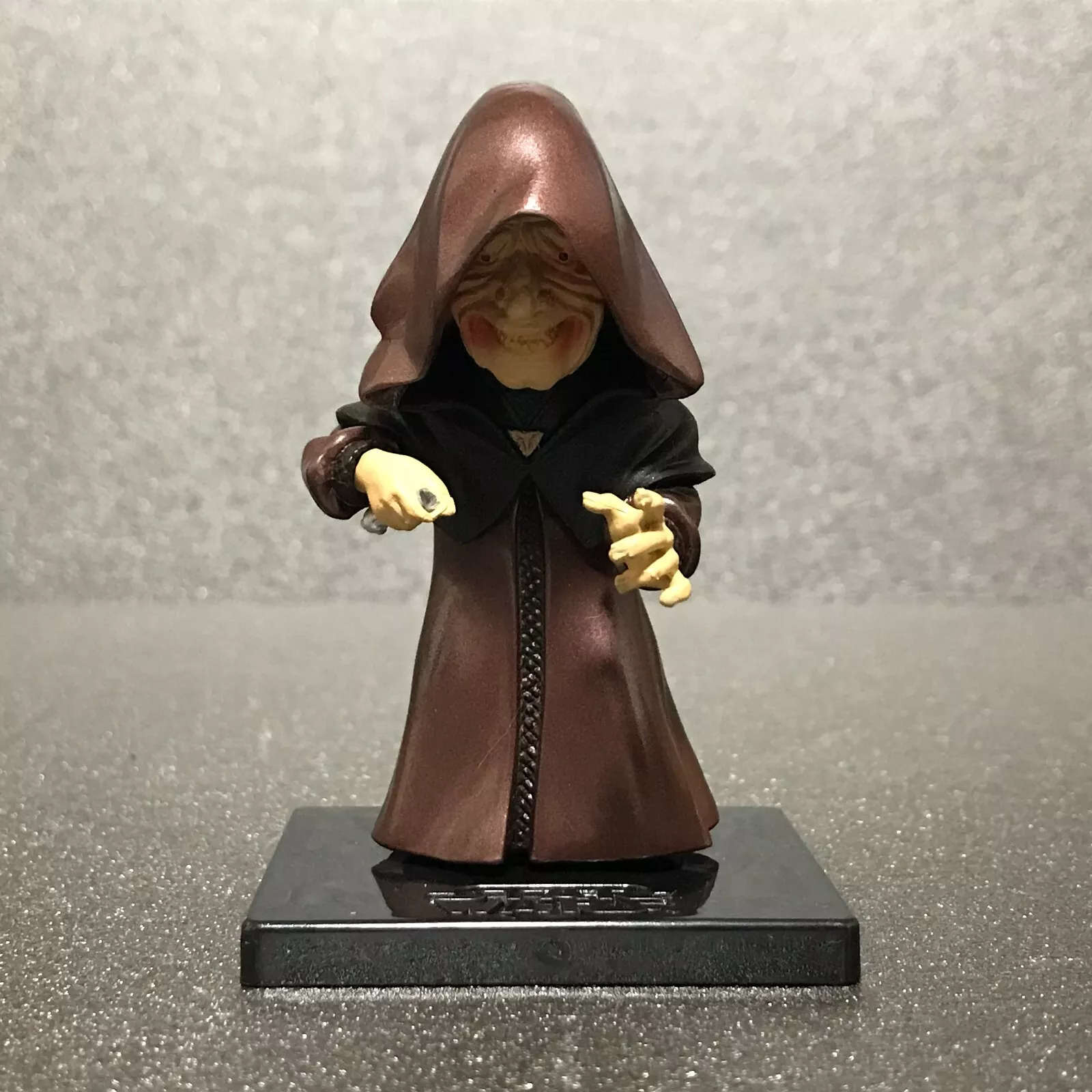 Darth Sidious - Star Wars Banpresto World Collectible Figure
