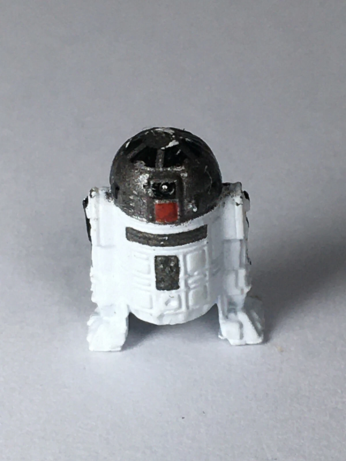 R2 Unit | X-Wing Fighter (Red 2)