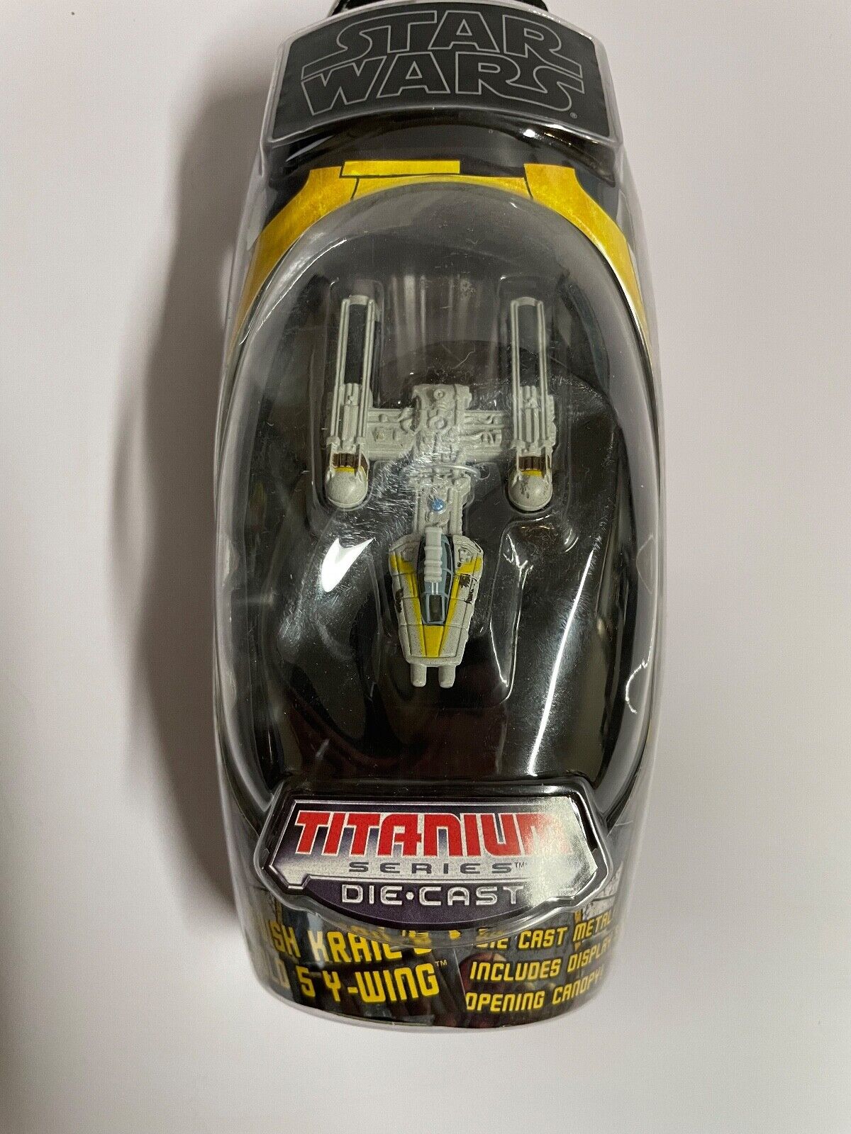 Y-Wing Fighter (Davis Krail Gold 5) - Titanium Series Die-Cast Vehicle 
