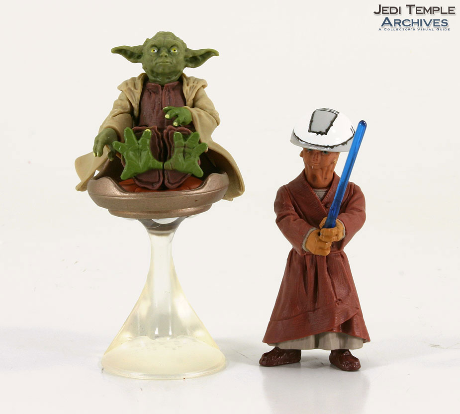 Yoda (w/ Chian Padawan Lightsabers)